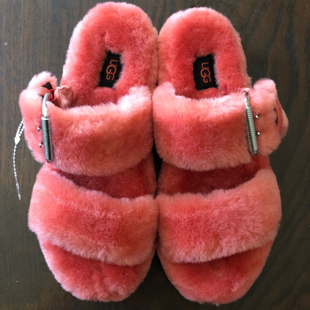 Women’s Ugg Fuzz Yeah Slipper